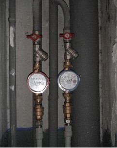 установка приборов учёта воды