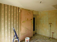 Квартира до ремонта и начало ремонта - очистка стен