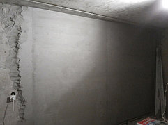 Штукатурка стен, самый большой слой 5 см, делаем на штукатурную сетку